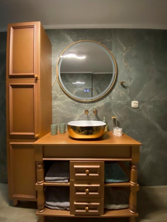 Panos Luxury Apartment Iraklio Exterior foto