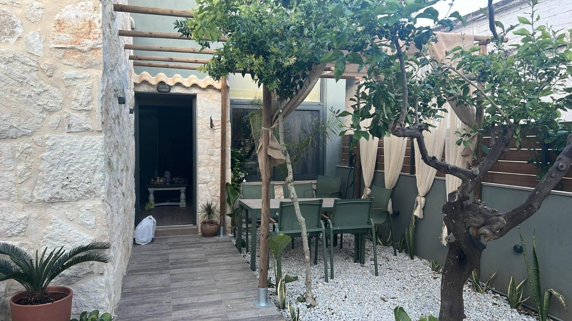 Panos Luxury Apartment Iraklio Exterior foto